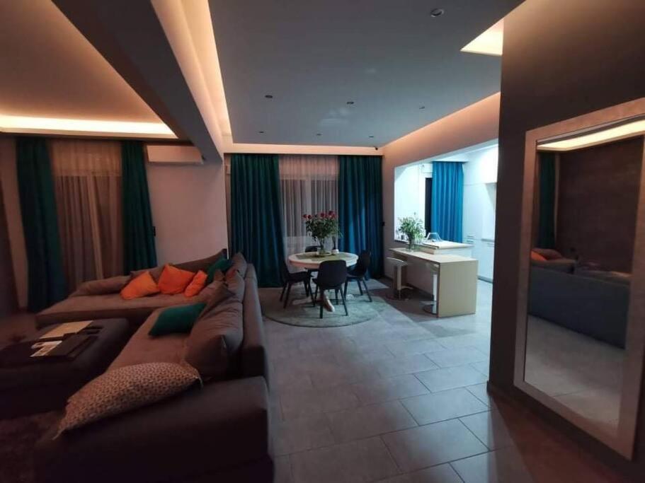 Appartamento Live Minimal Atene Esterno foto